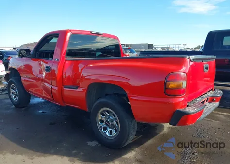 1999 Chevrolet Silverado 1500 из США, поврежденный, VIN 1GCEC14V4XZ197687